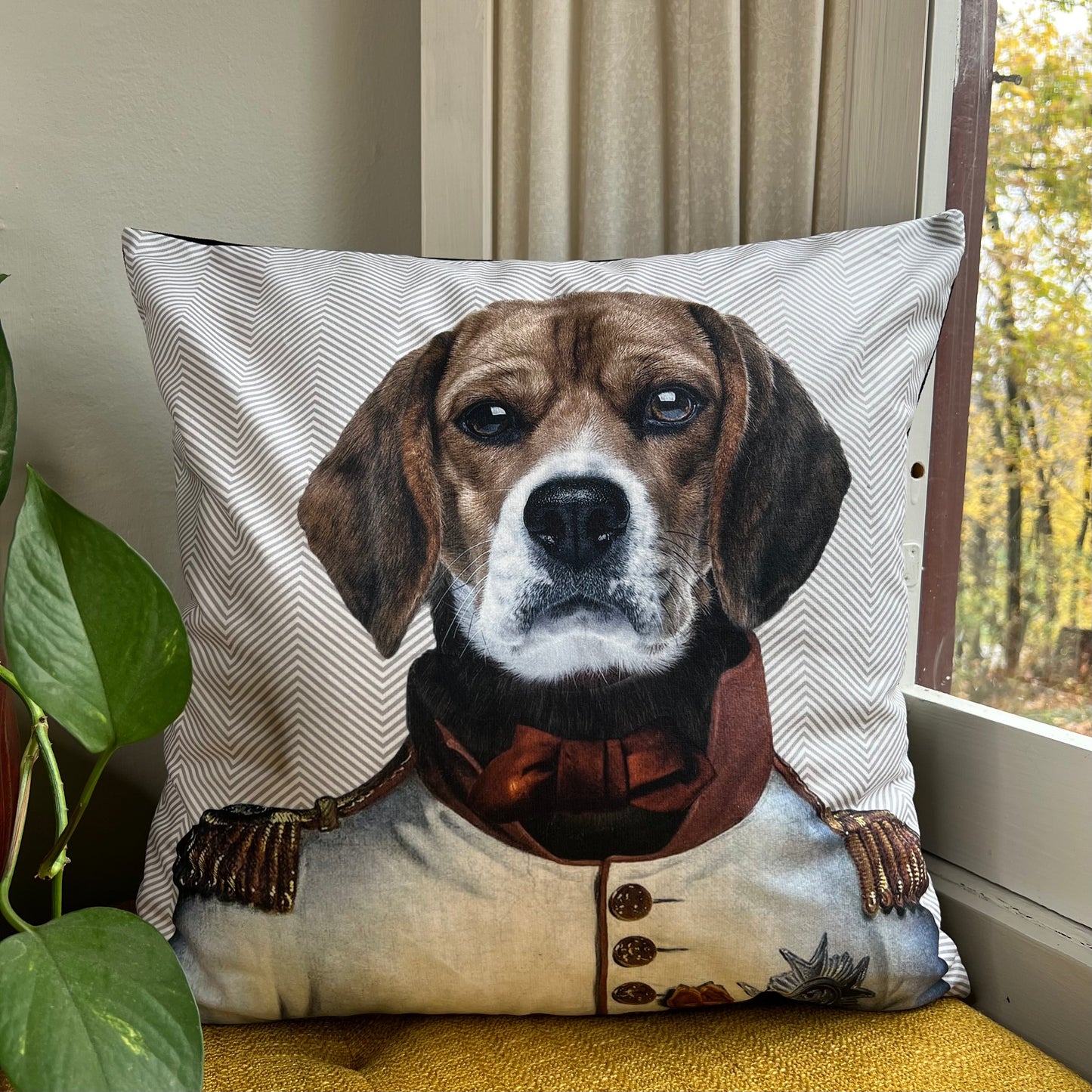 Regal Beagle Pillow Cover