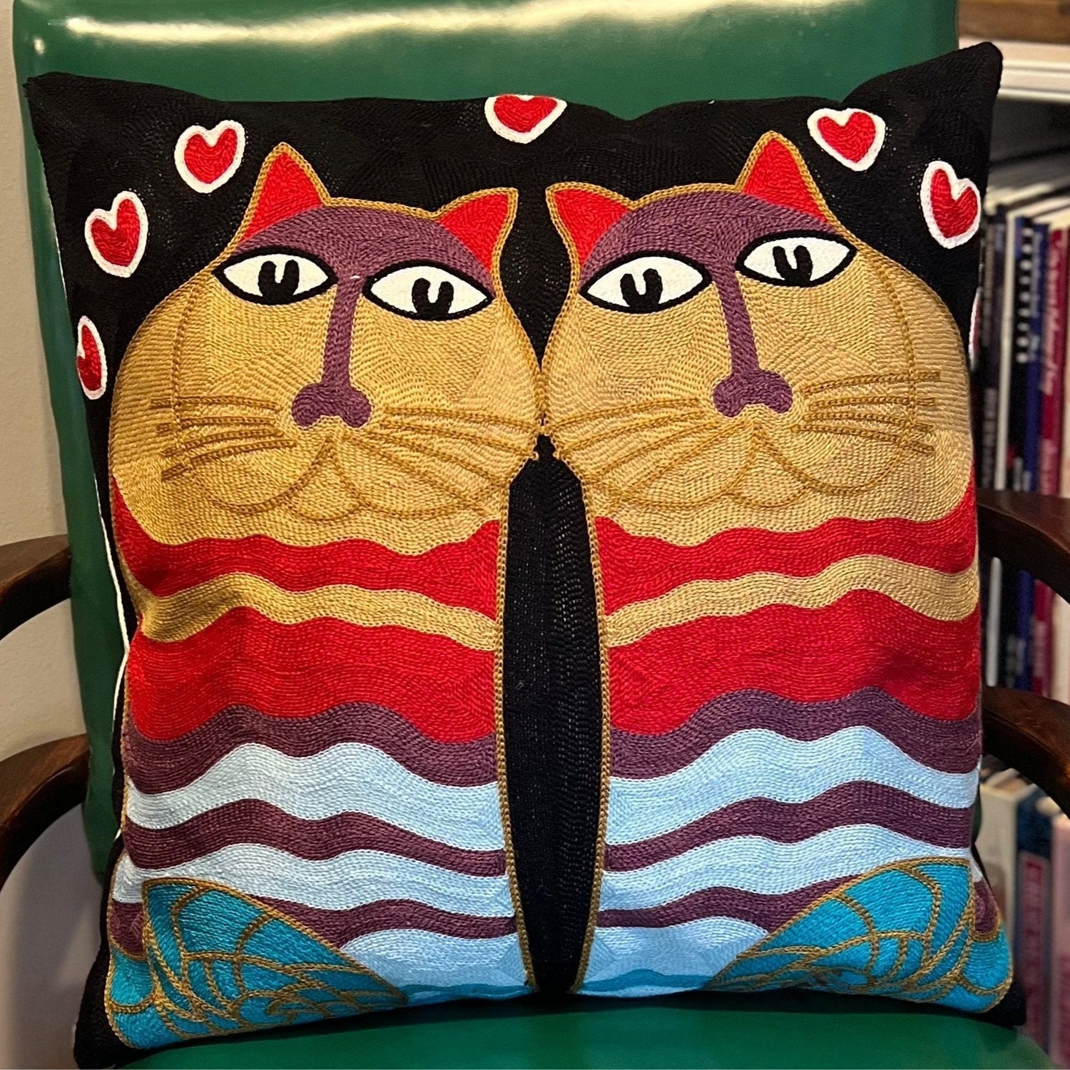 So In Love | Embroidered Throw Pillow Cover | Cat Lovers Collection